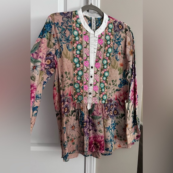 BNWT Aratta Tan Floral Blouse - Picture 1 of 8